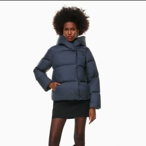 Aritzia Babaton puffer coat